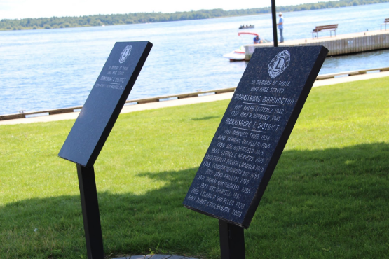 memorial plaques