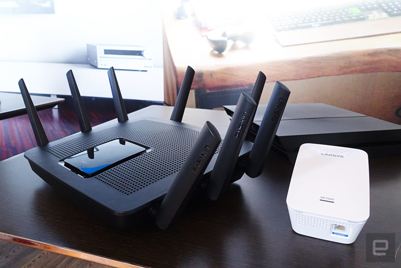 Enhance The Signals By Using Mobile Phone Antenna