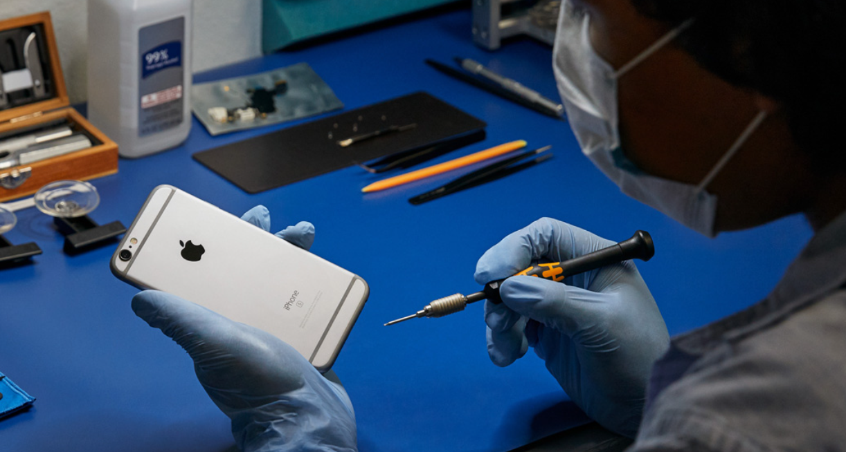 An Ultimate Guide to Apple Repair in Toronto