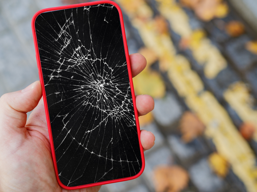 iPhone screen repair in Auckland