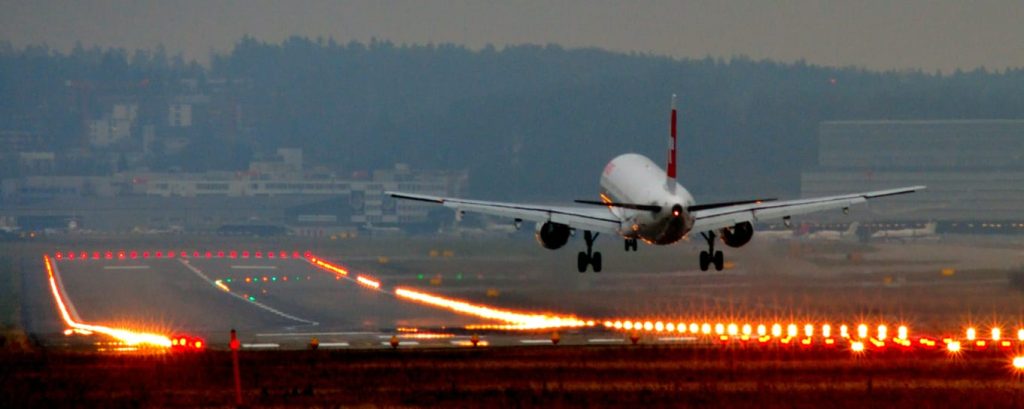 runway threshold lights