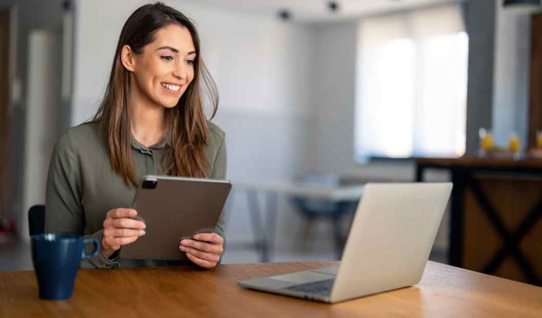 Virtual Executive Assistant from VAssist Me UK: Expert EA Support for UK Business Leaders